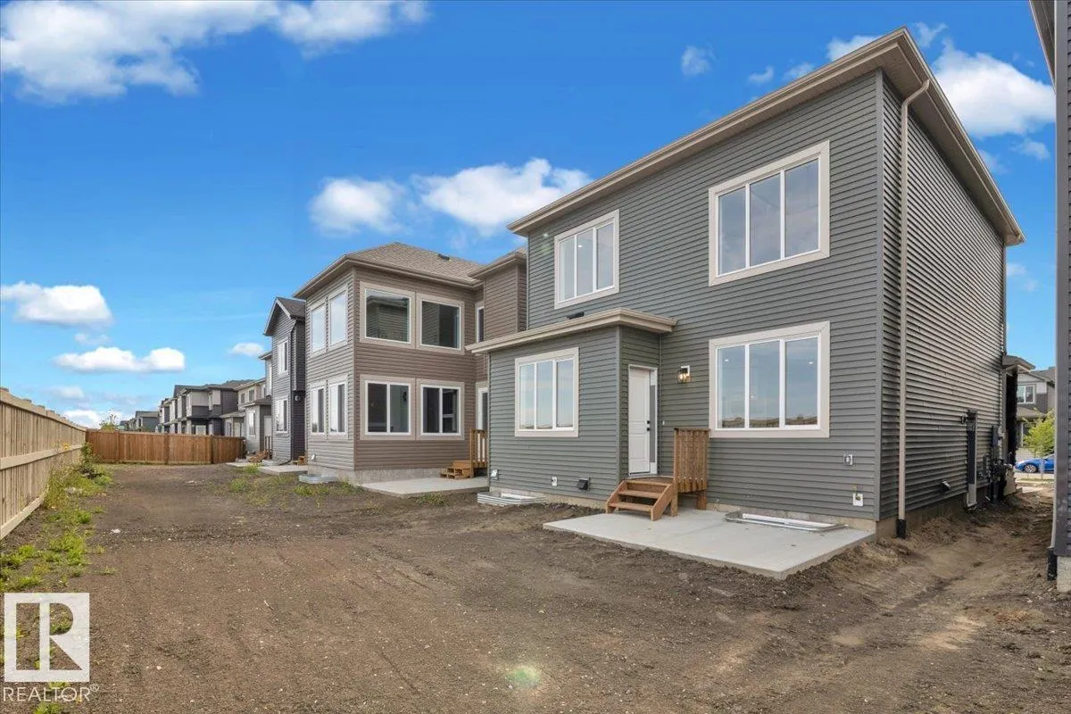 6 EDGEFIELD WY