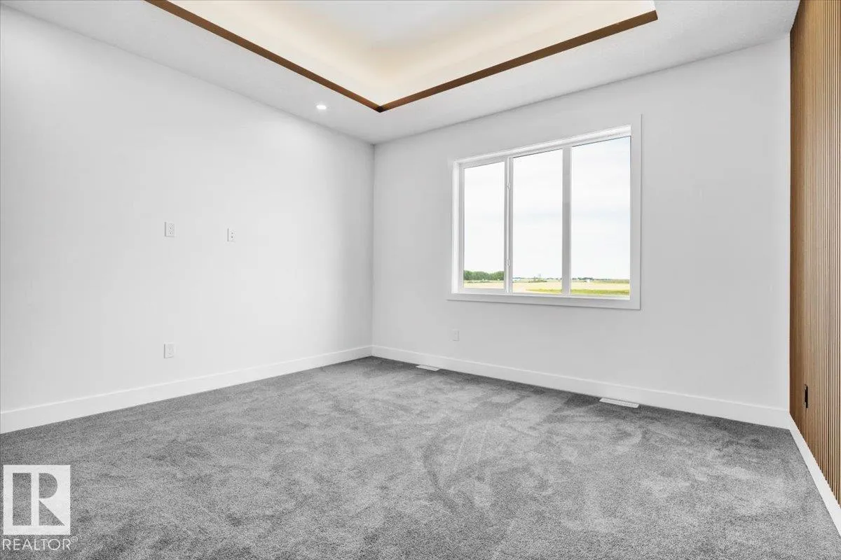 6 EDGEFIELD WY