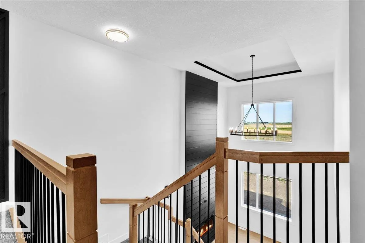 6 EDGEFIELD WY
