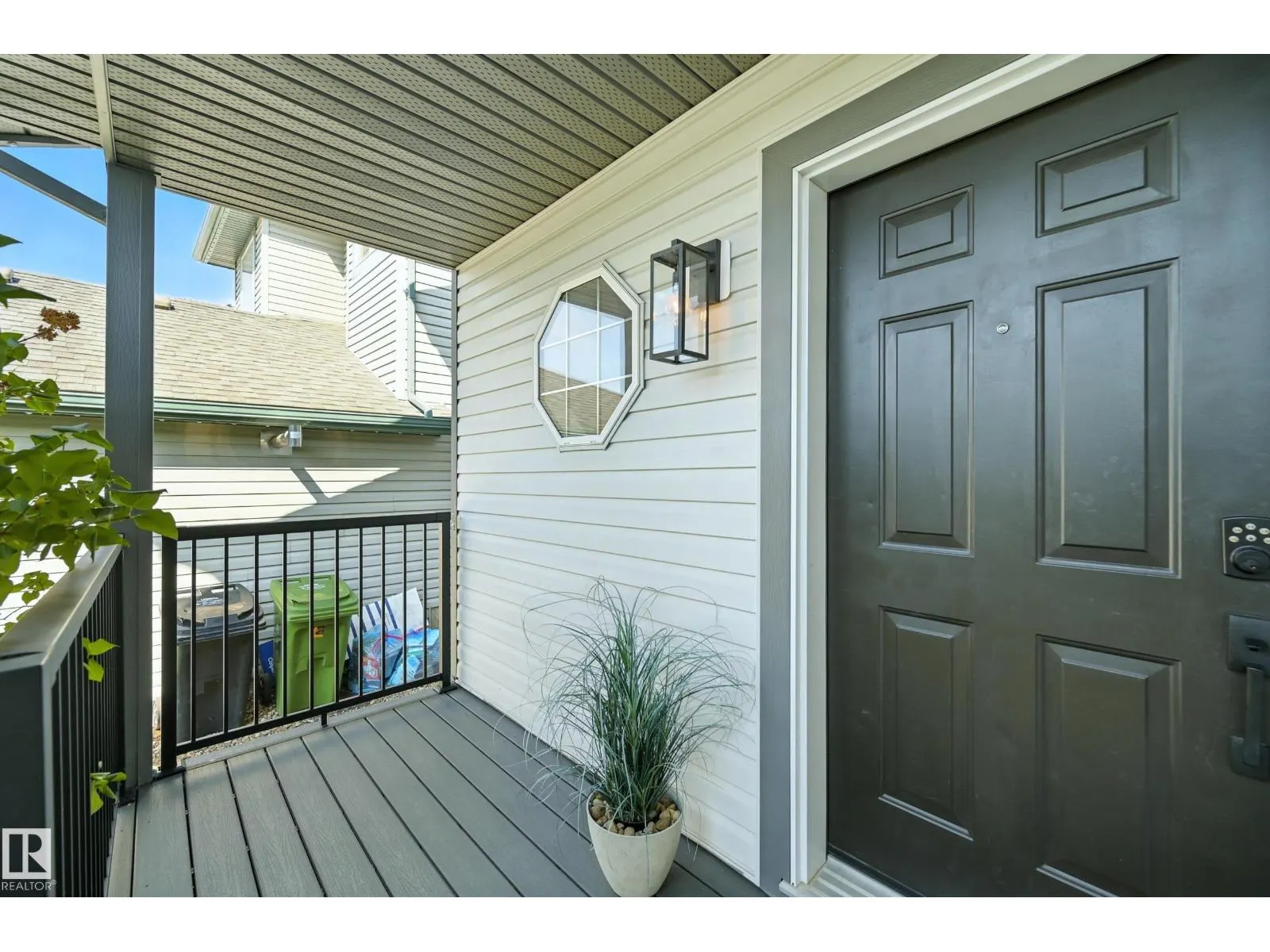 30 WESTWOOD LN