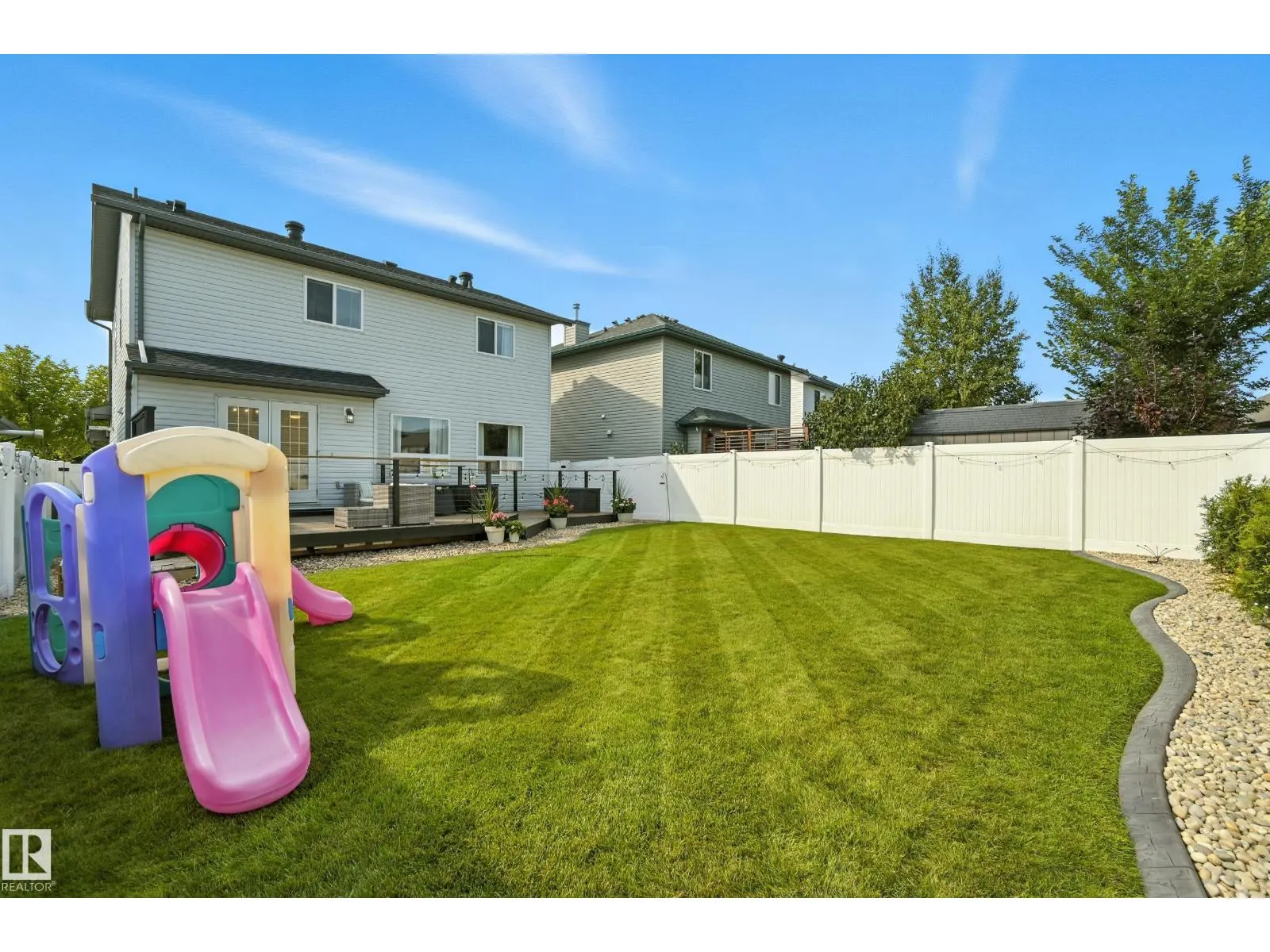 30 WESTWOOD LN