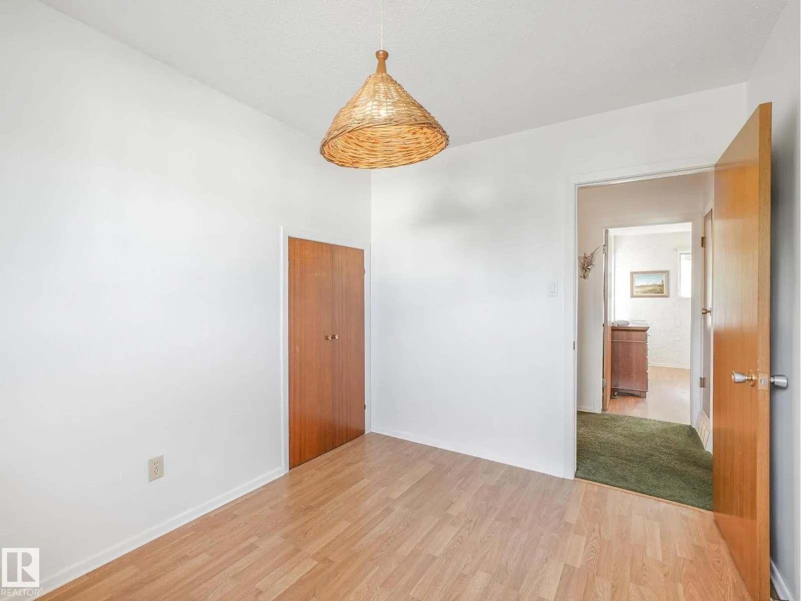 4204 117 ST NW