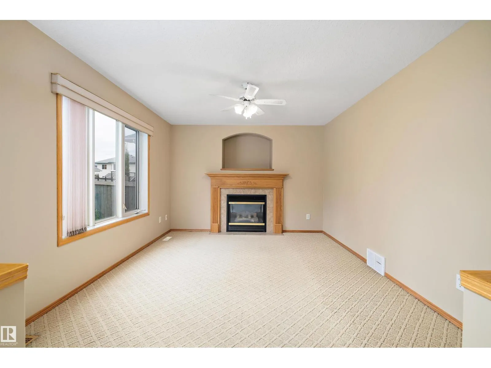 16227 84 ST NW