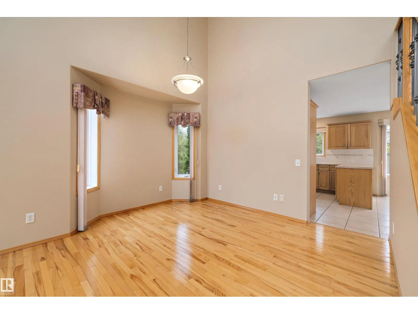 16227 84 ST NW