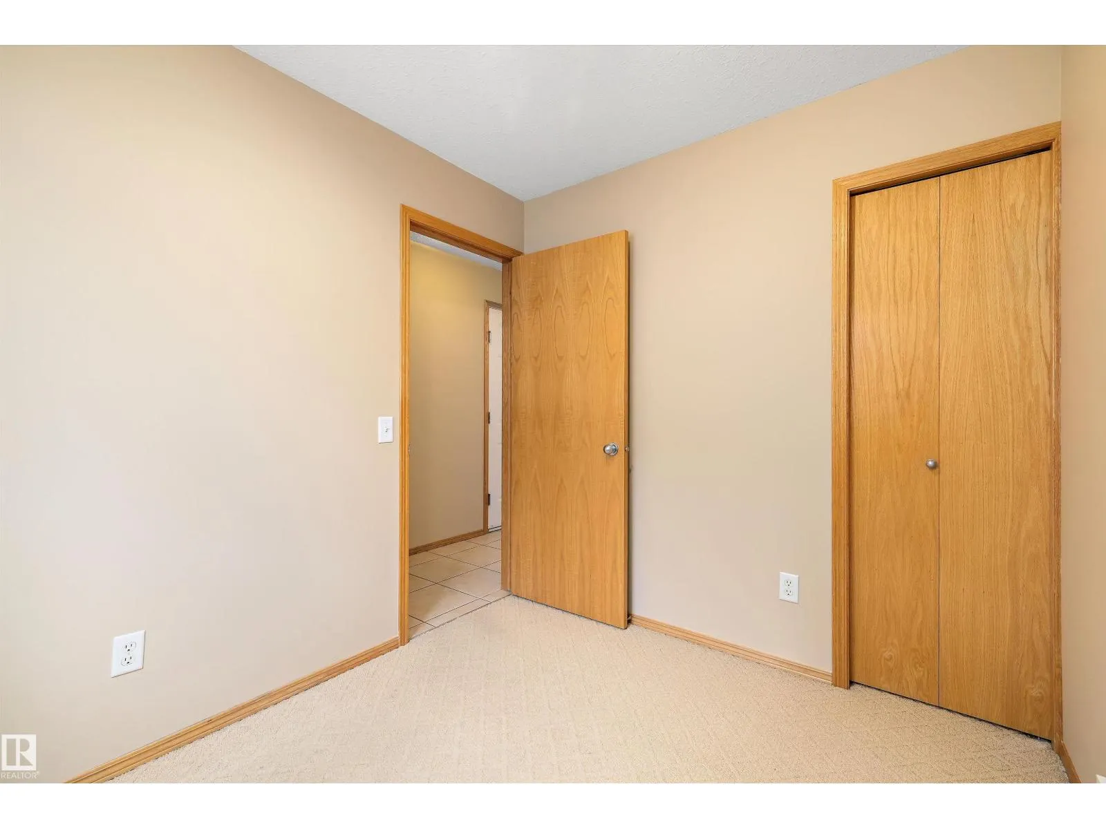 16227 84 ST NW