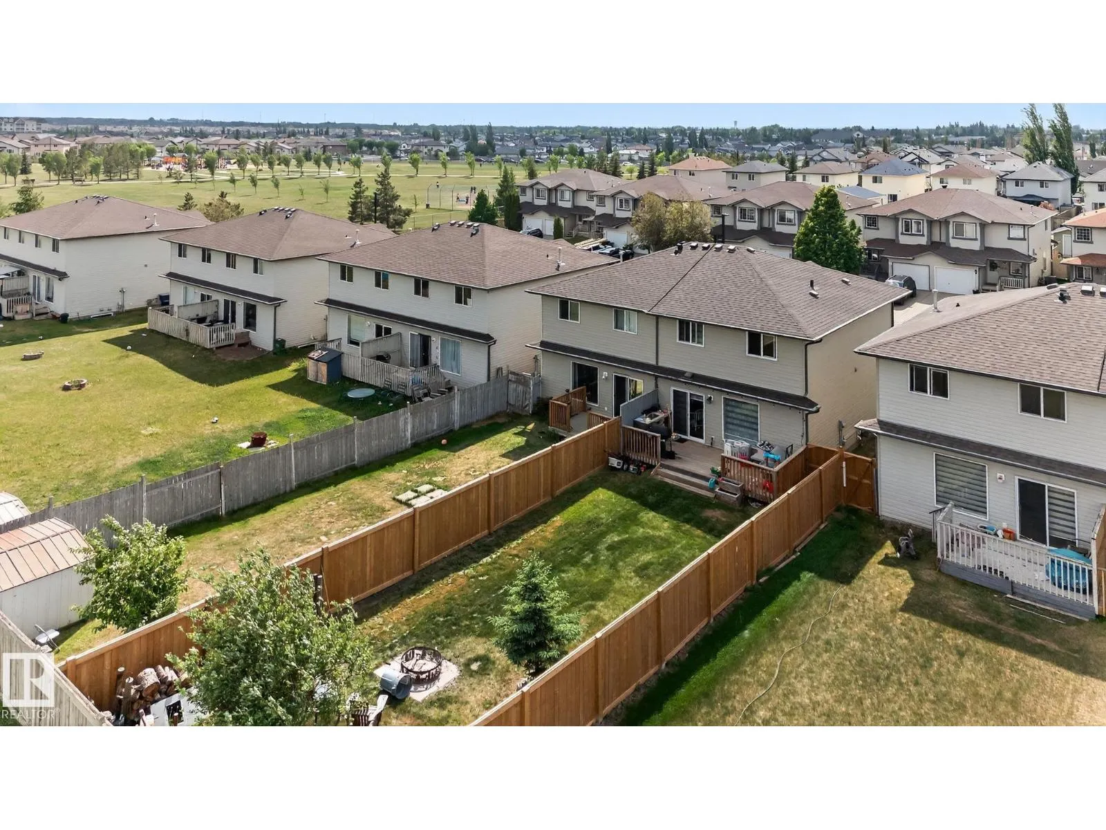 2903 30 ST NW