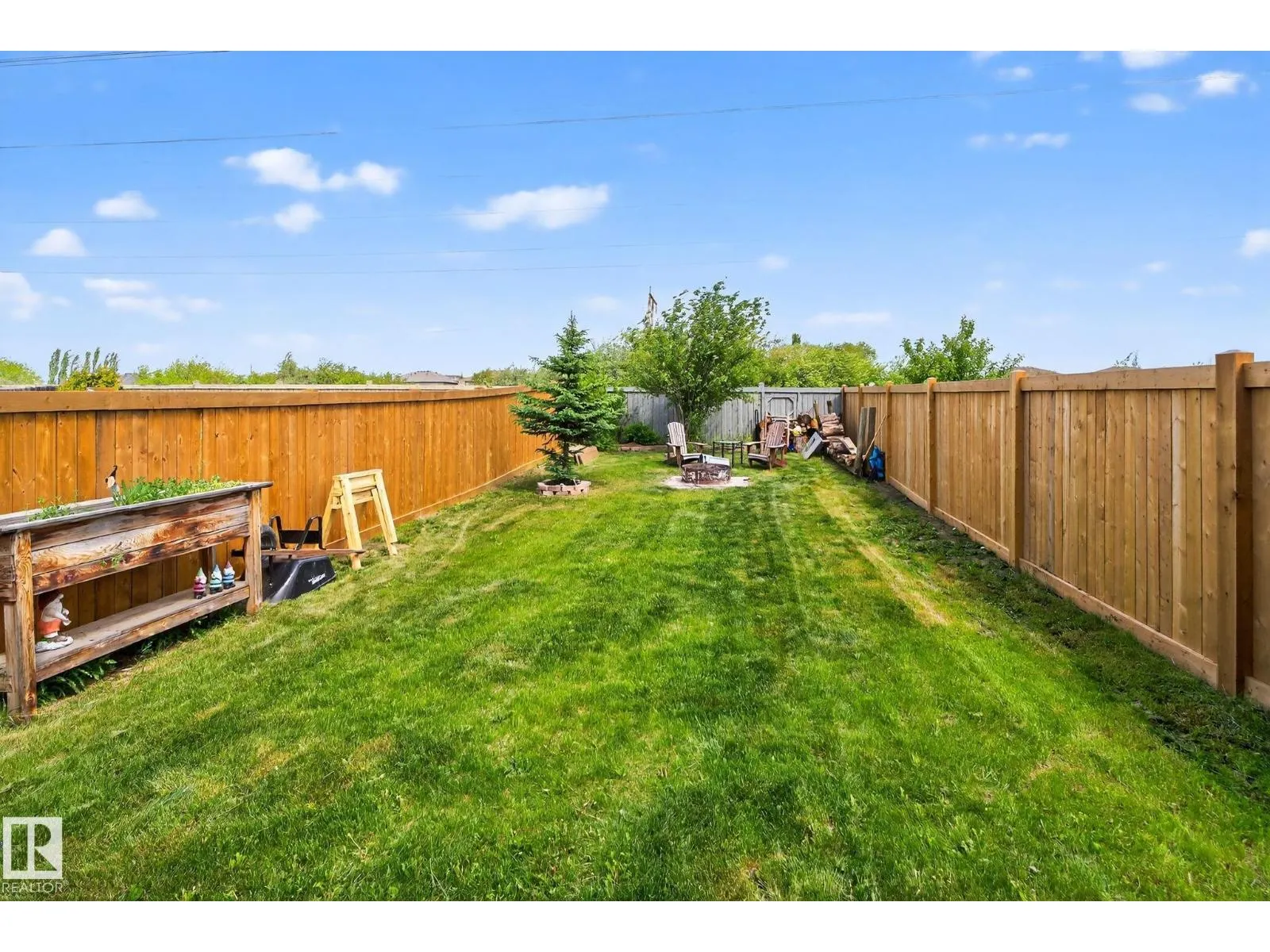 2903 30 ST NW