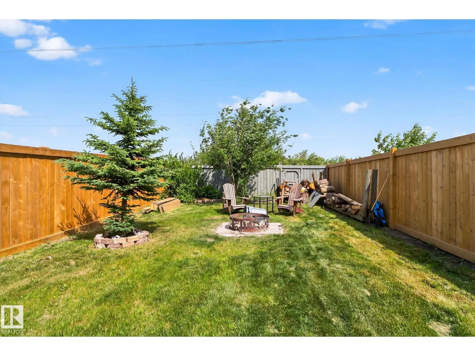 2903 30 ST NW