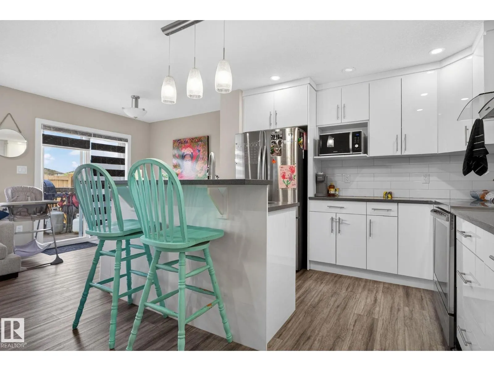 2903 30 ST NW