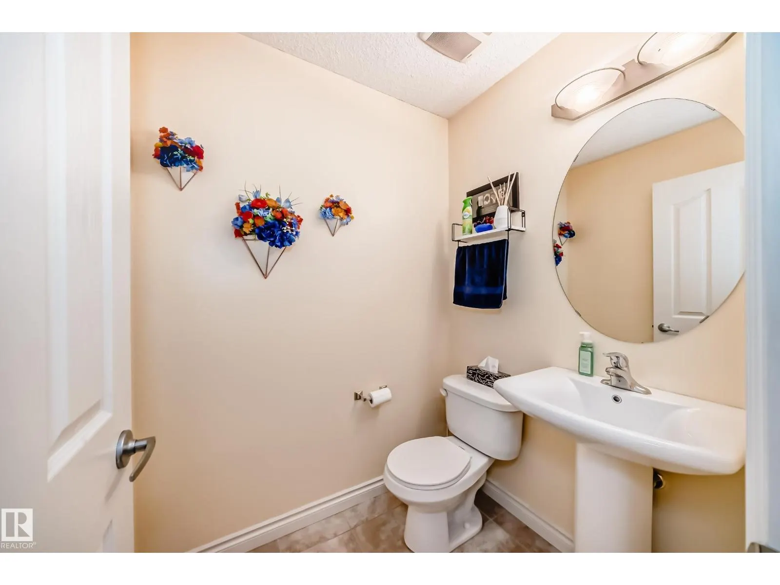 16813 120 ST NW NW