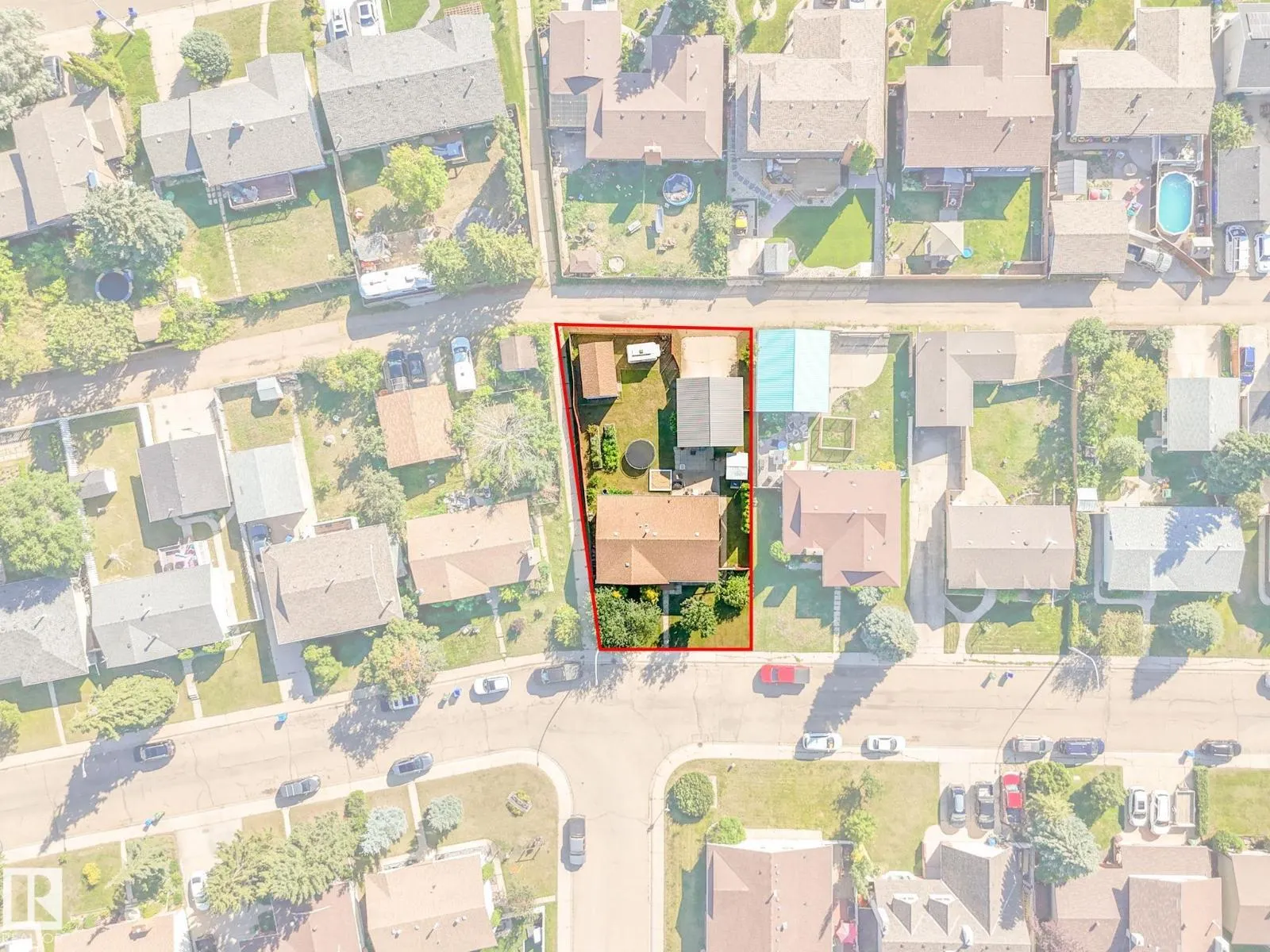 119 WILLOW DR
