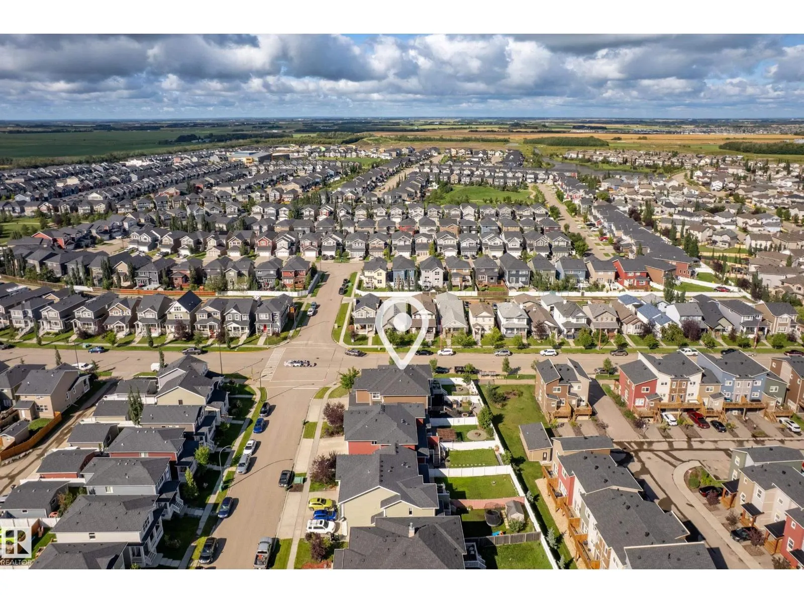 425 SIMMONDS WY