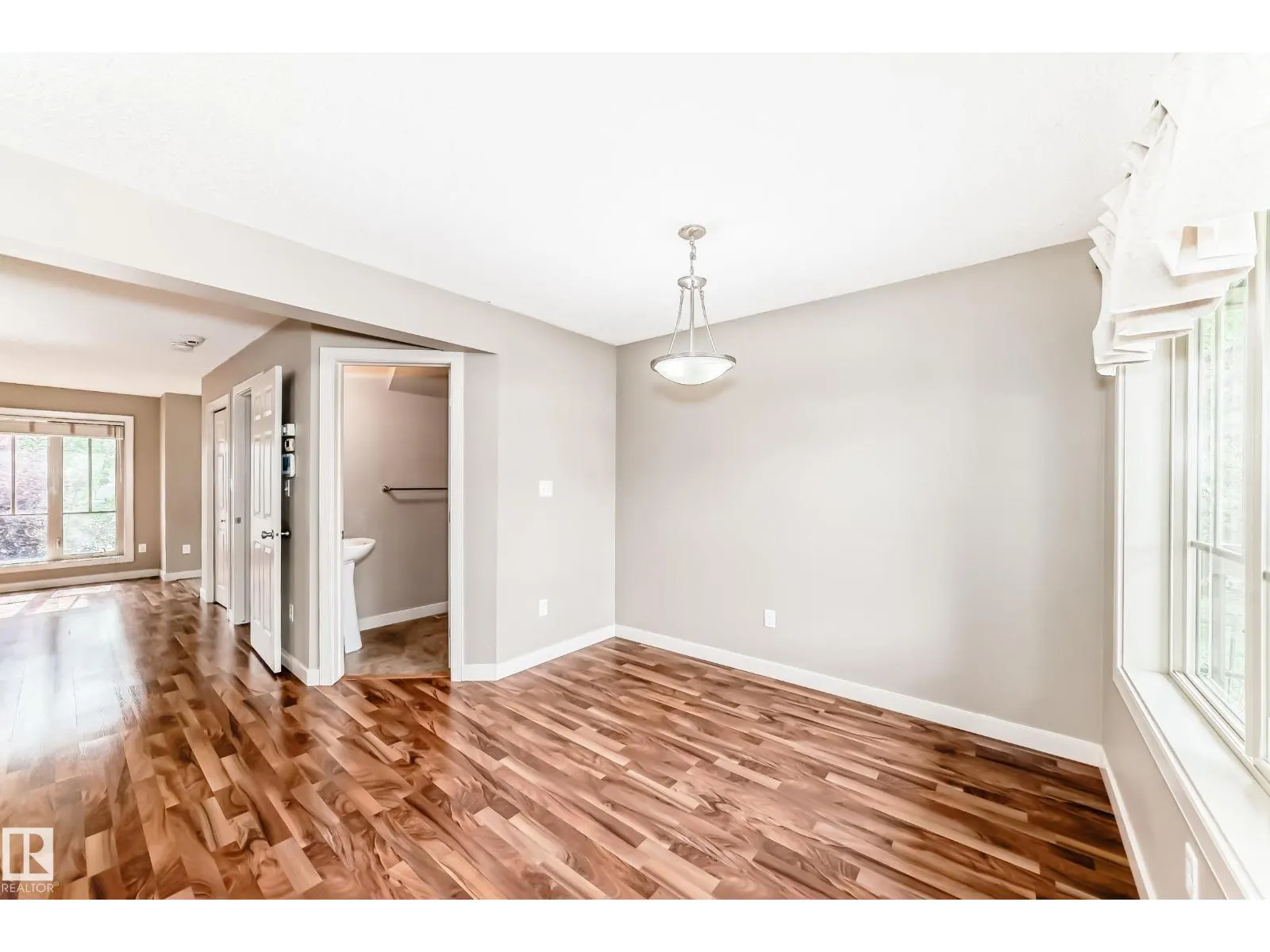 3834 ALLAN DR SW