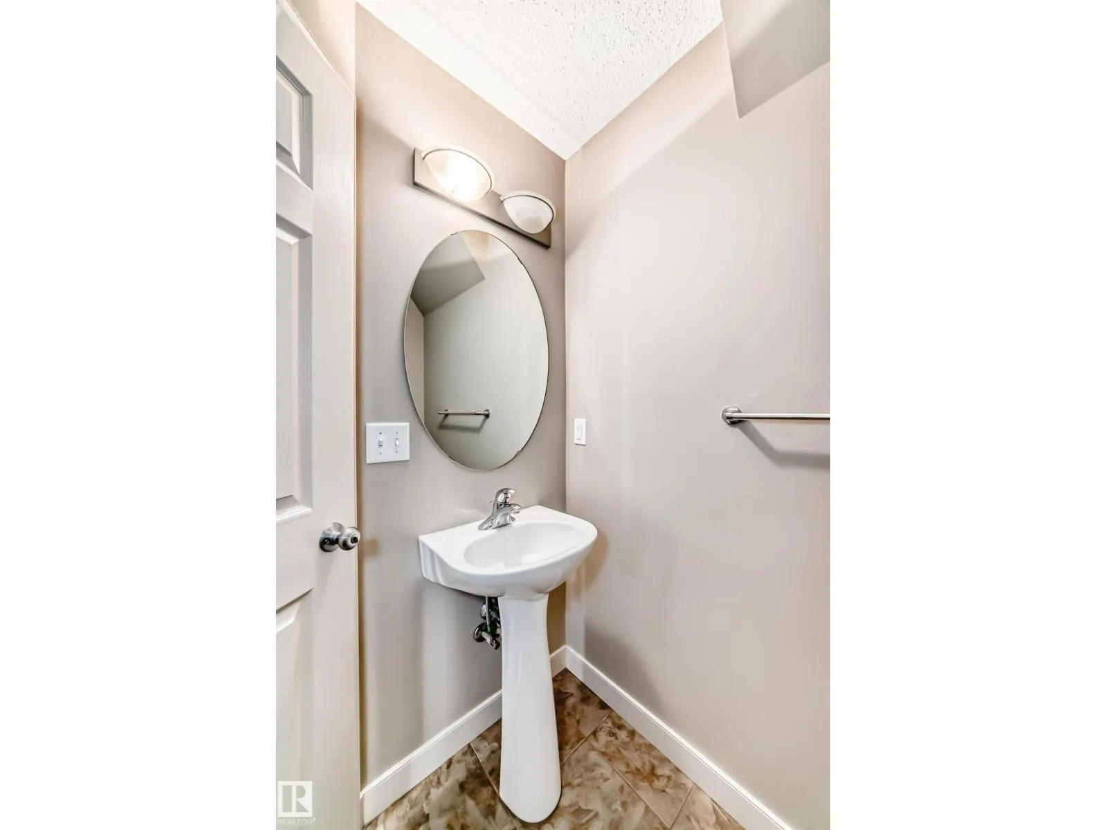 3834 ALLAN DR SW