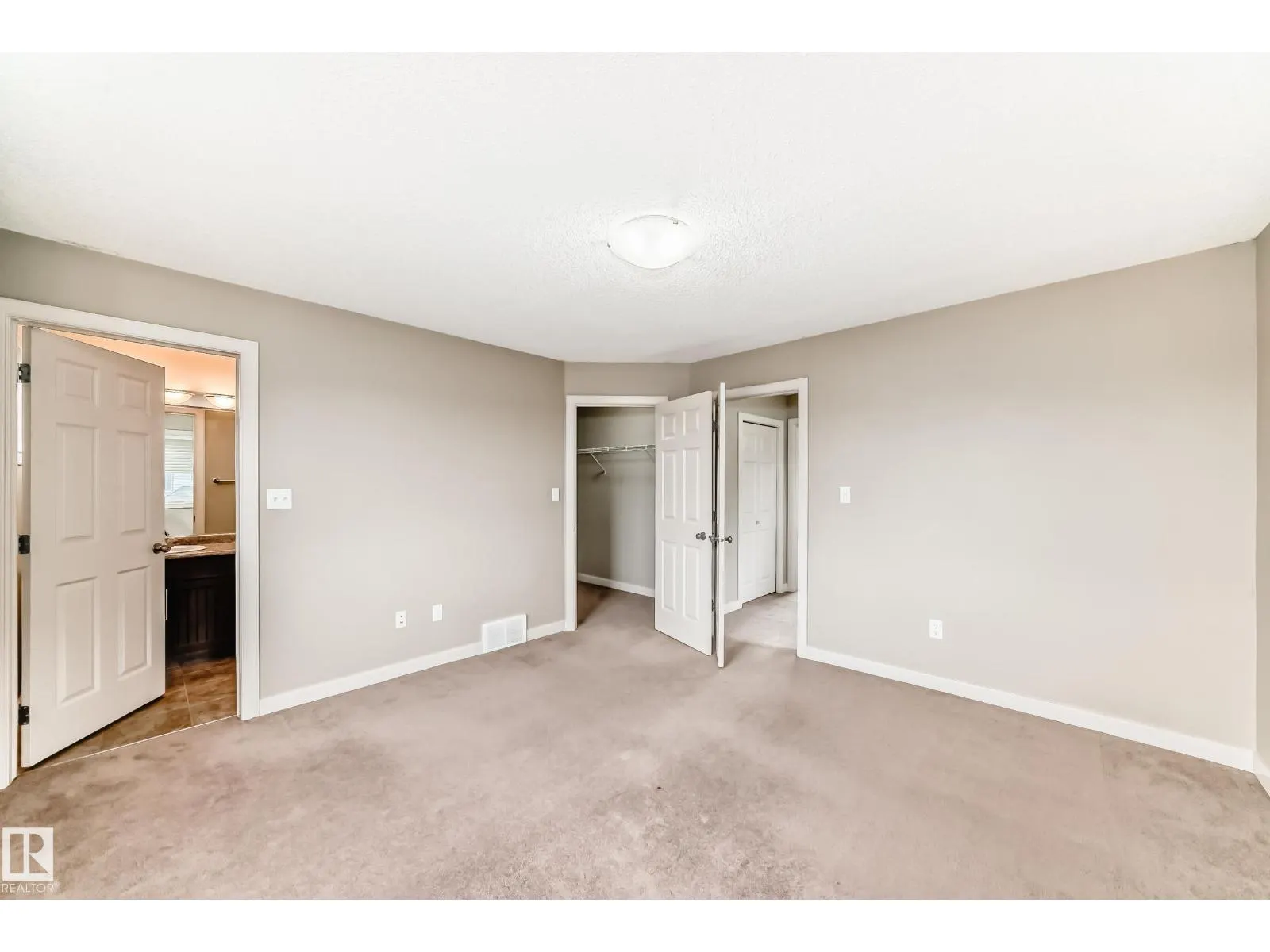 3834 ALLAN DR SW