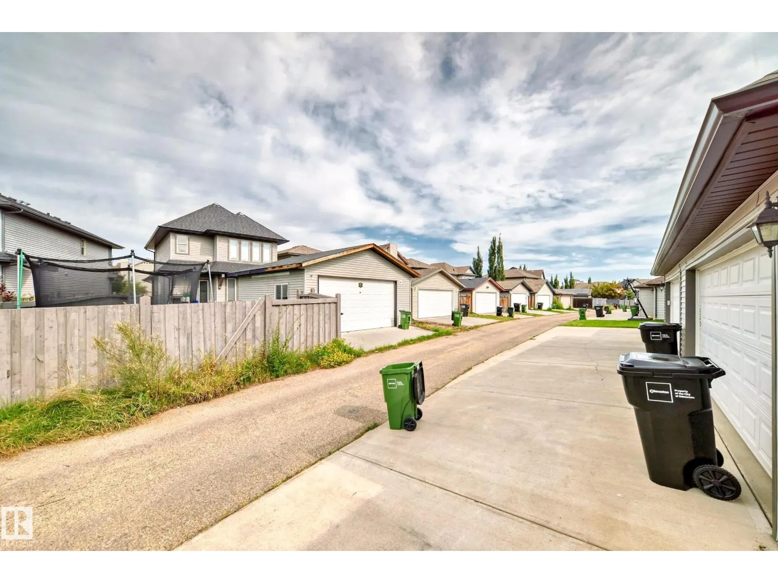 3834 ALLAN DR SW