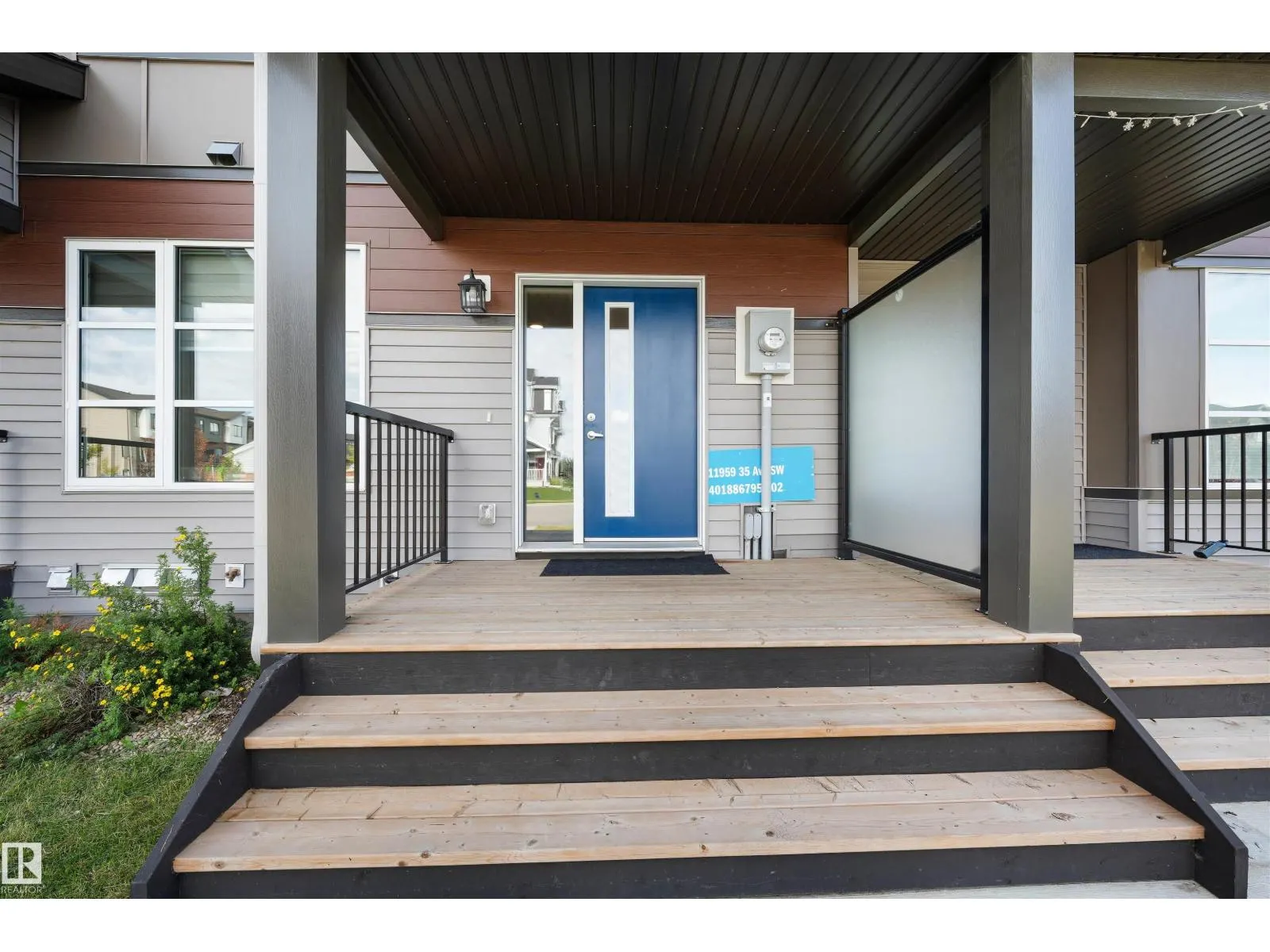 11959 35 AV SW SW