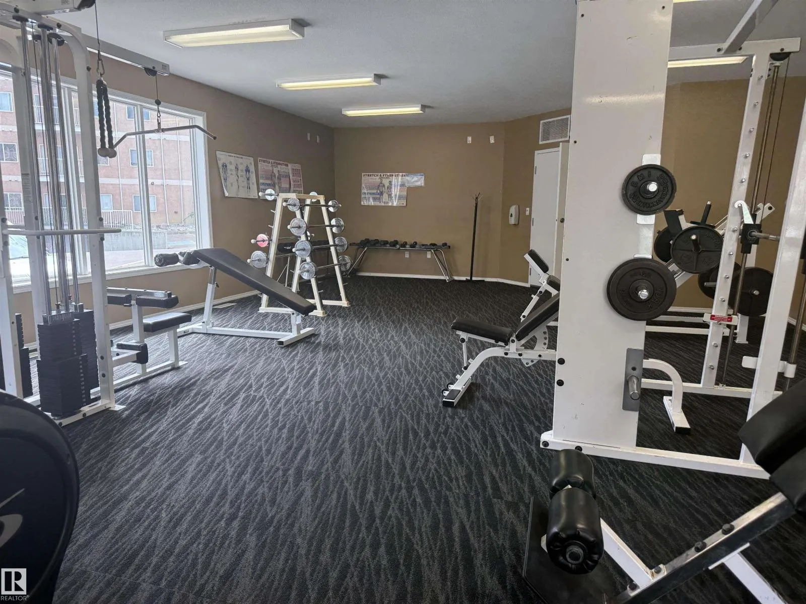 #322 4304 139 AV NW