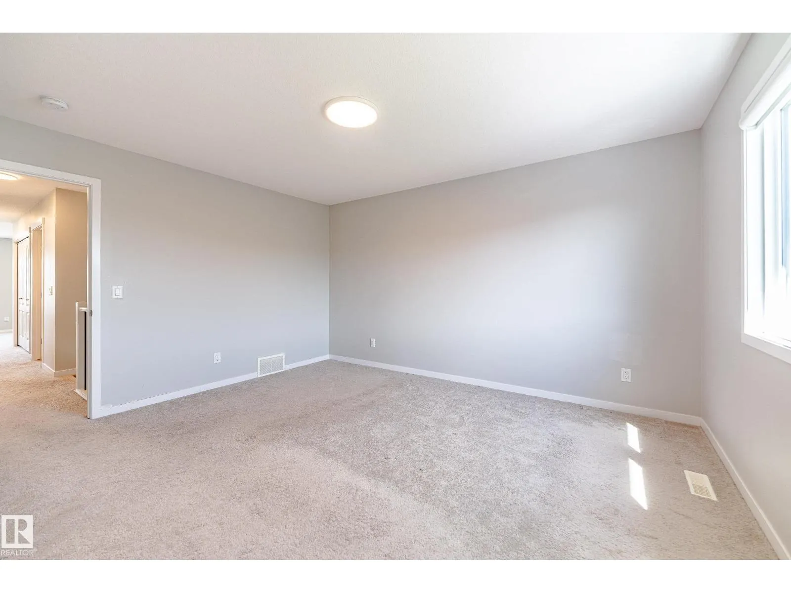 2713 Anton Place SW