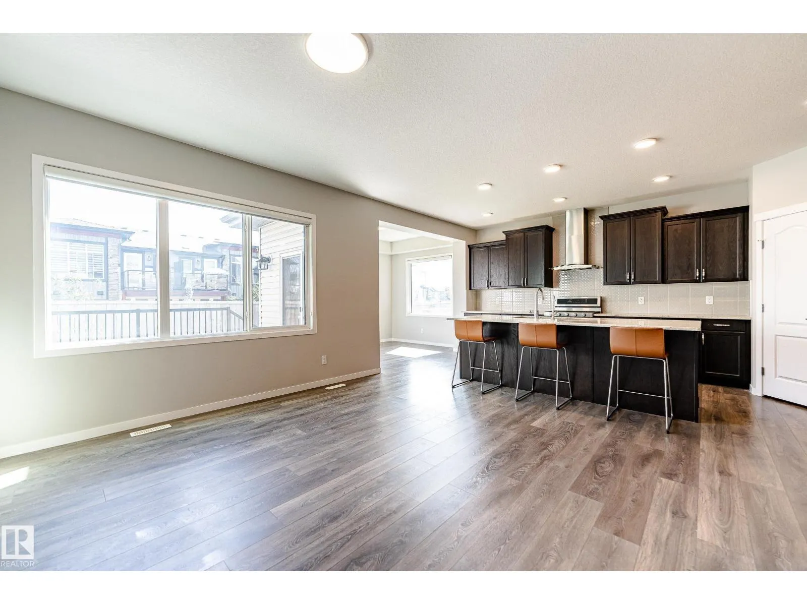 2713 Anton Place SW