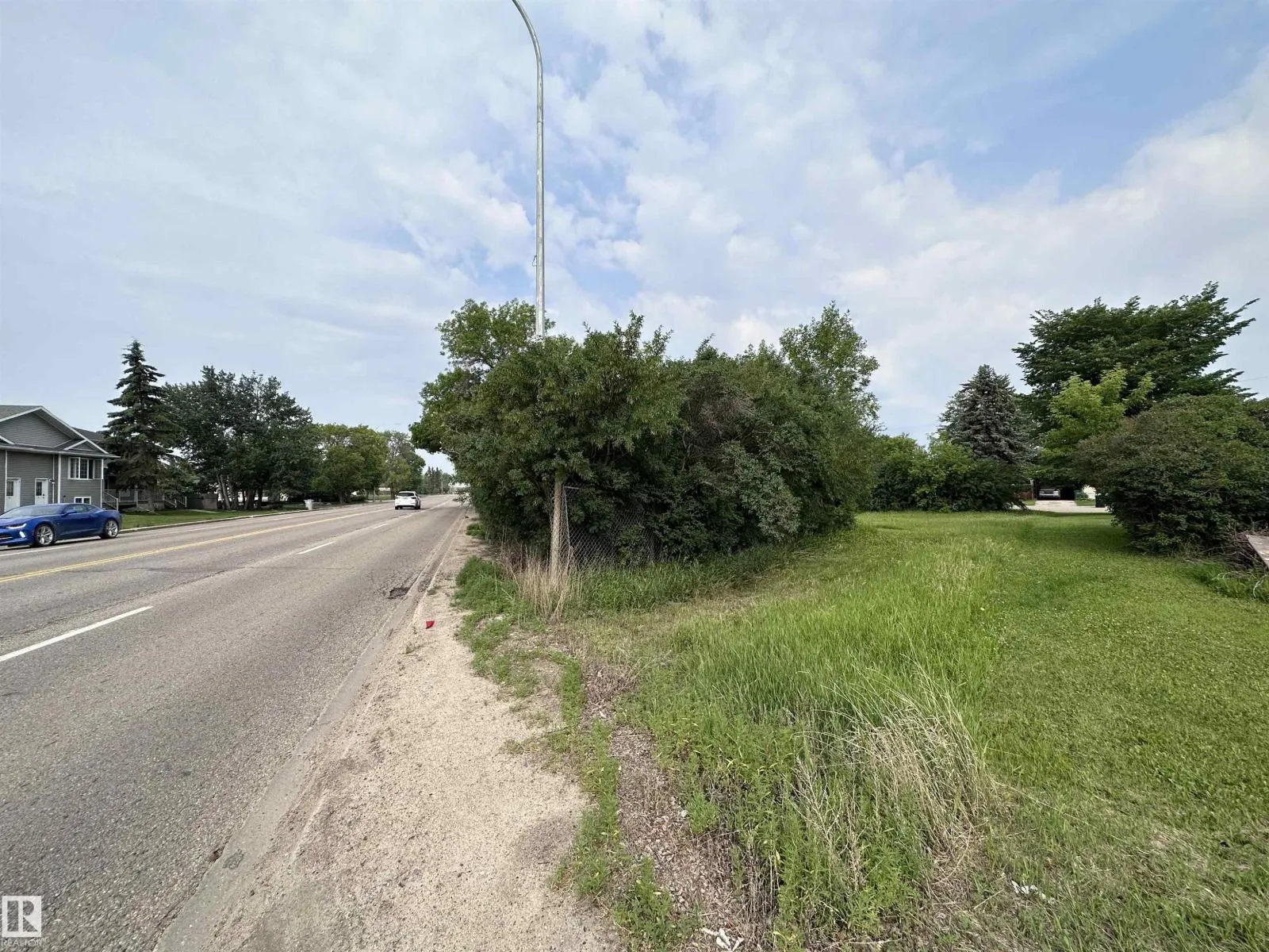 9819 105 ST