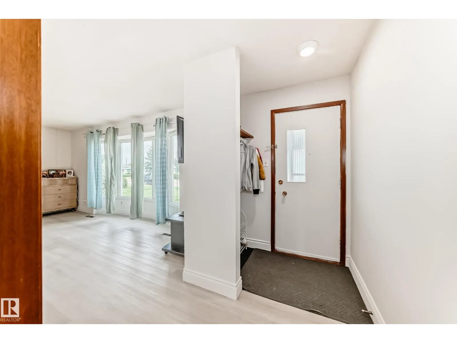 13232 115 ST NW