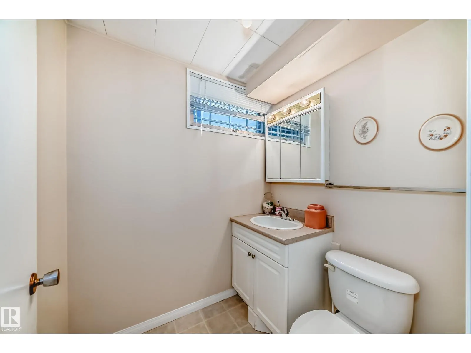 13232 115 ST NW