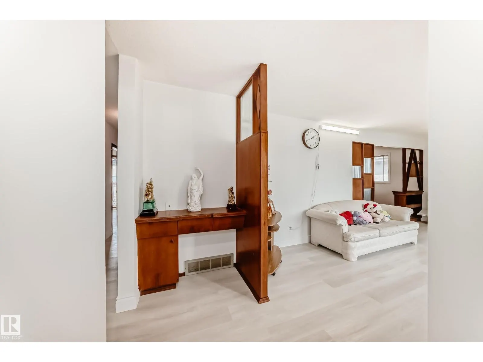 13232 115 ST NW