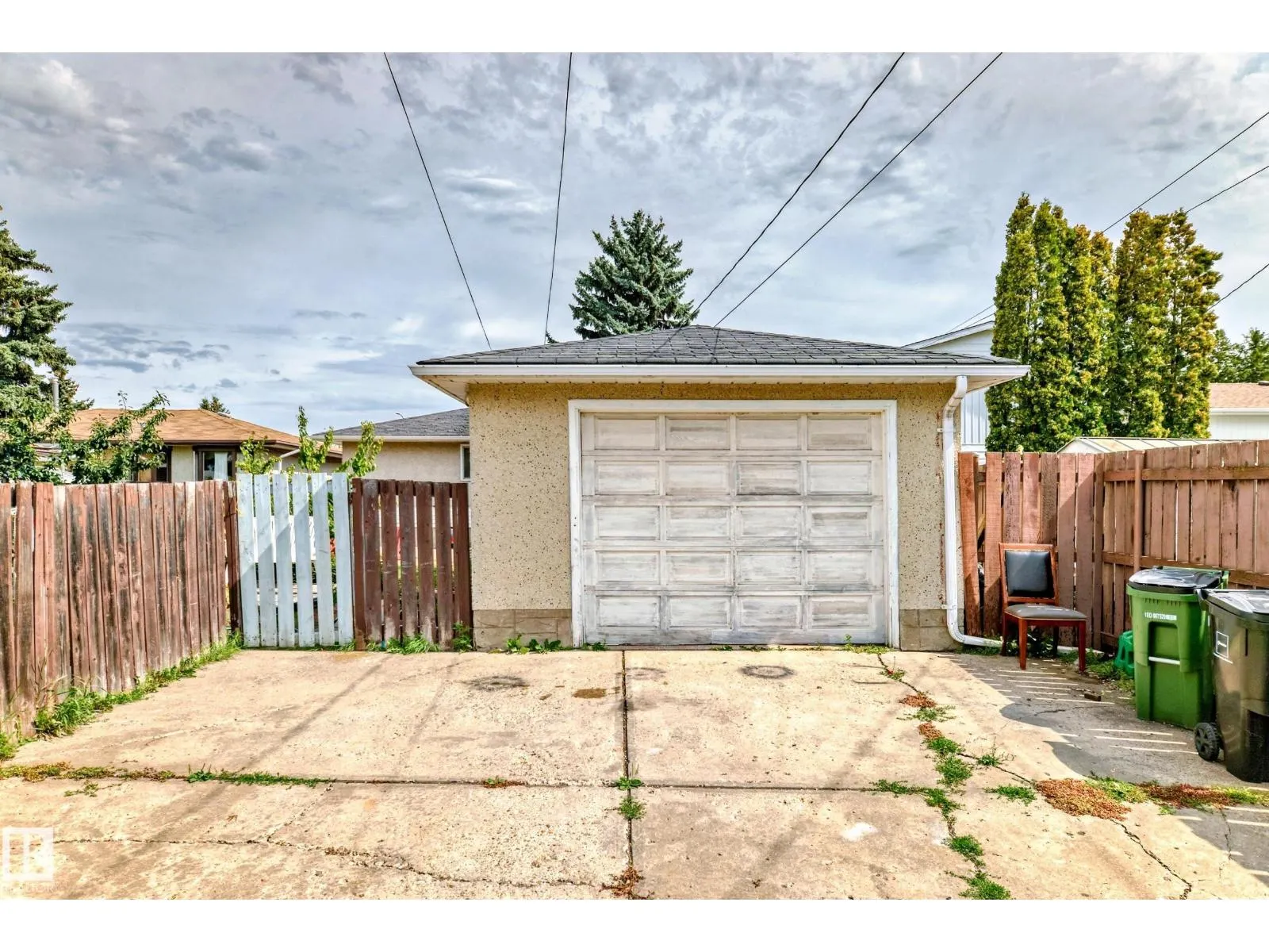 13232 115 ST NW