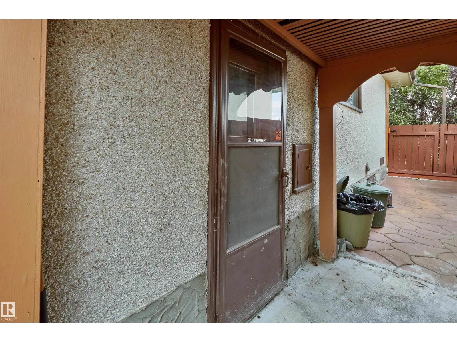 11339 54 AV NW