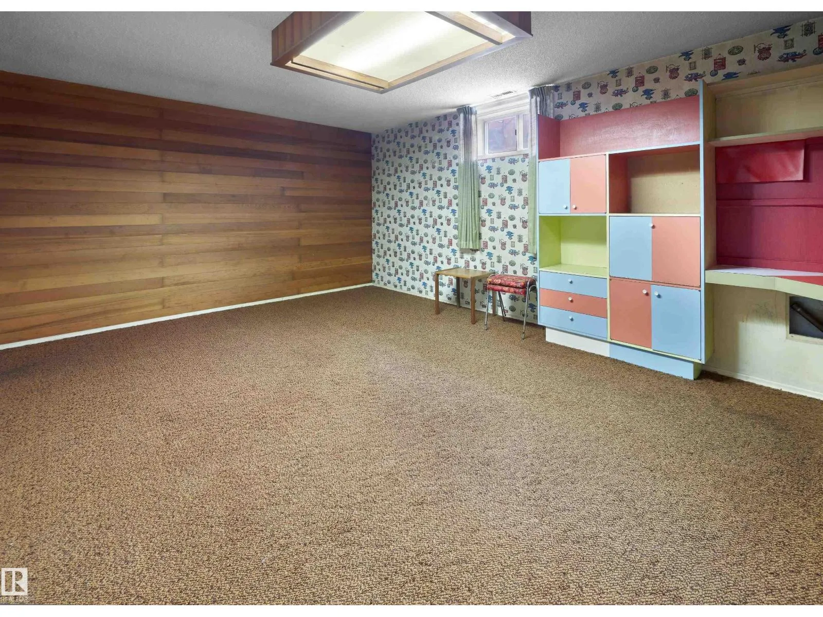 11339 54 AV NW