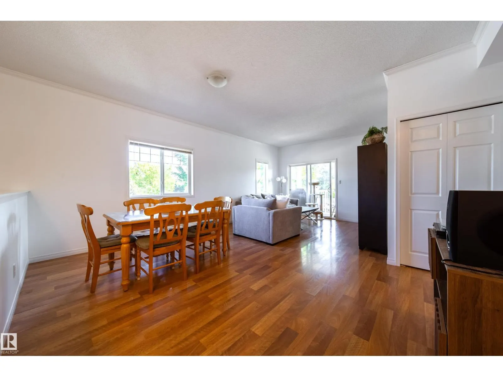#39D 79 BELLEROSE DR