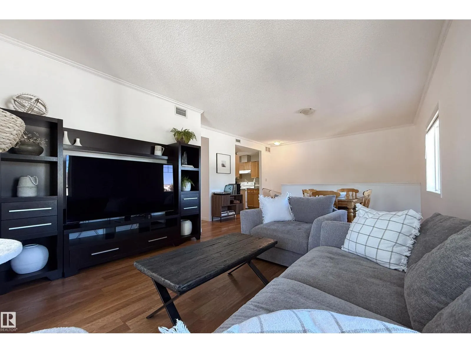 #39D 79 BELLEROSE DR