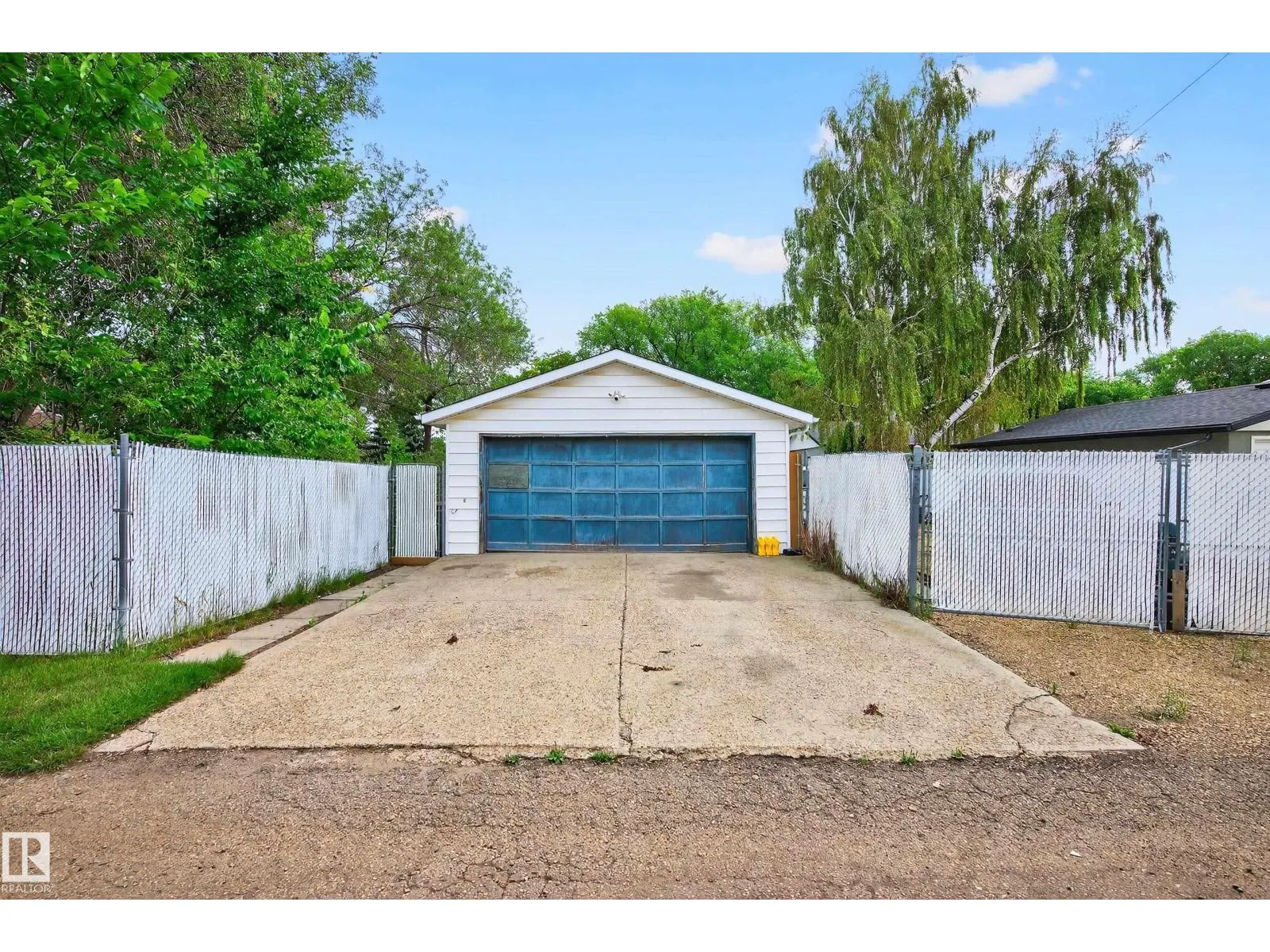 12244 79 ST NW