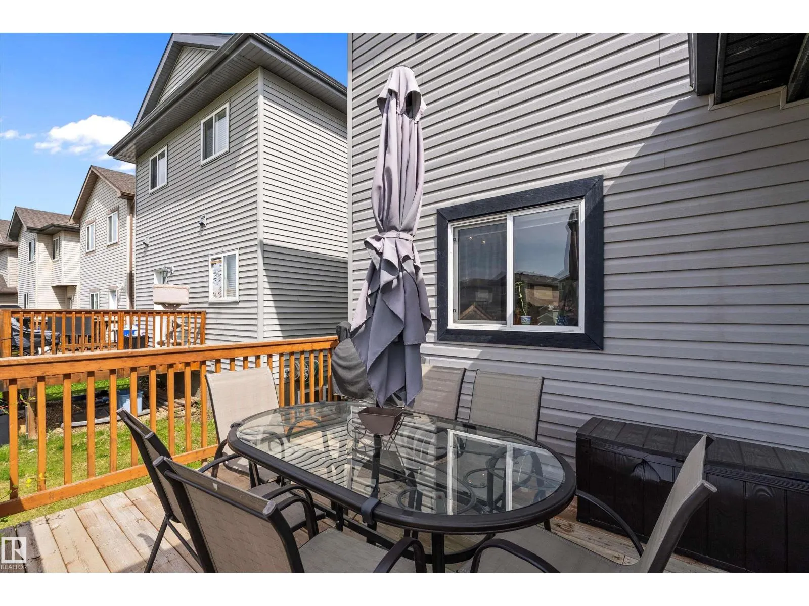 210 SCHUBERT ST