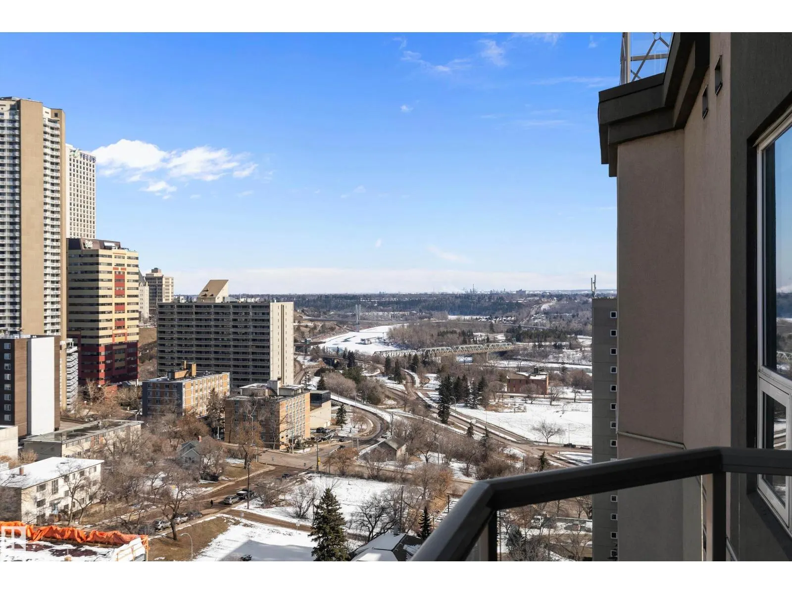 #1301 9819 104 ST NW