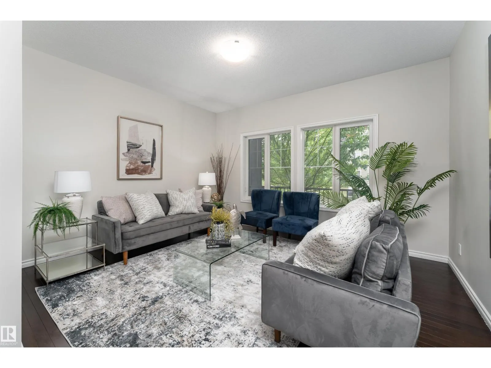 1075 MCCONACHIE BV NW