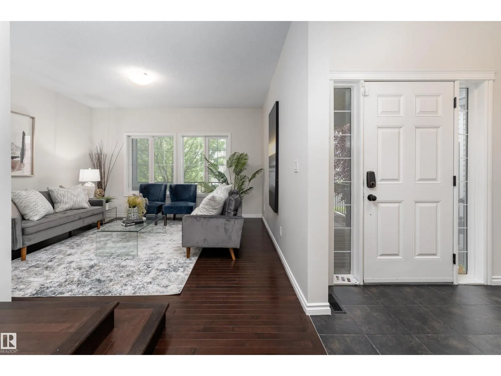1075 MCCONACHIE BV NW
