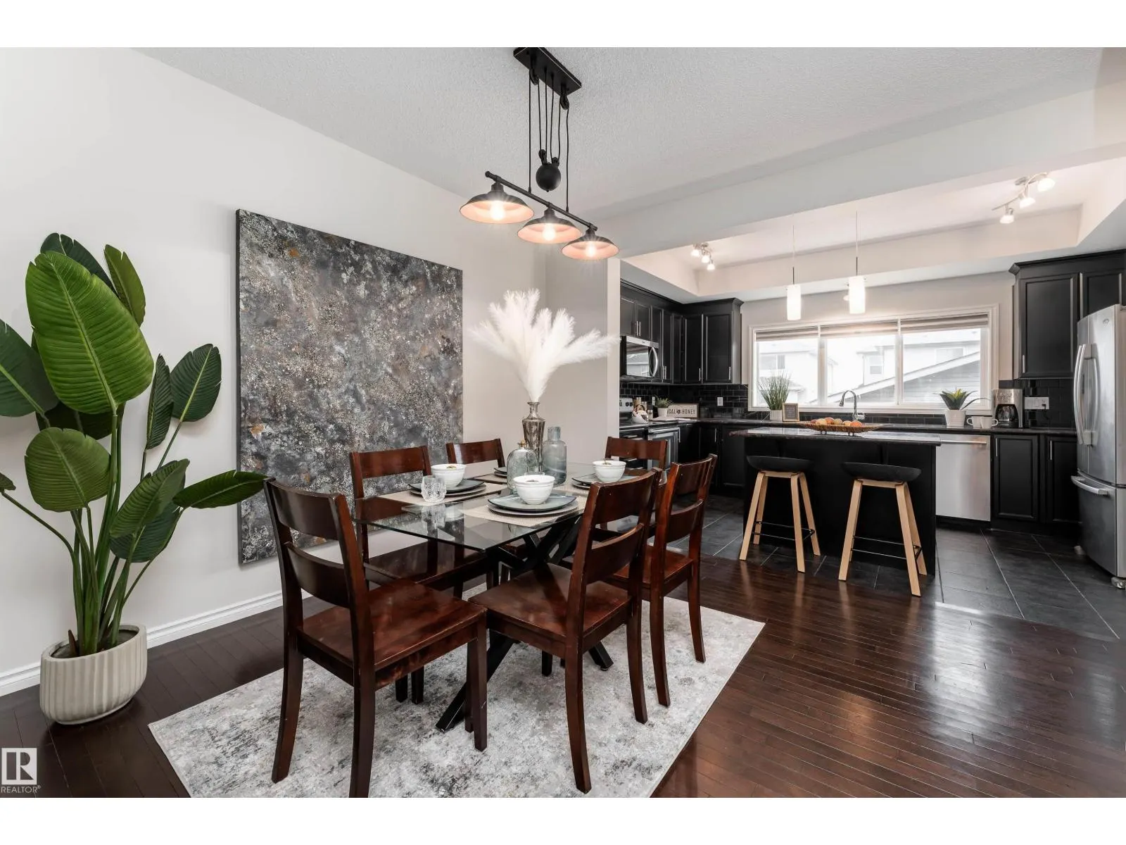 1075 MCCONACHIE BV NW