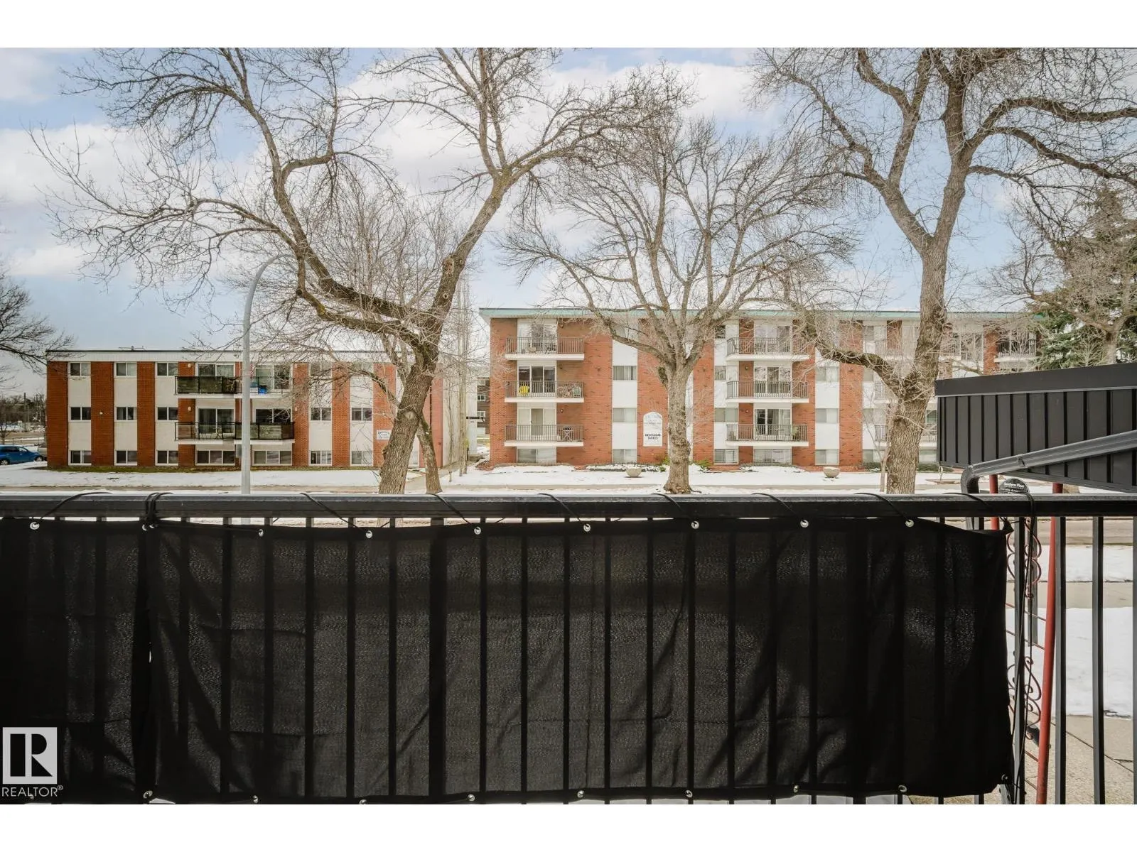 10149 83 AV NW