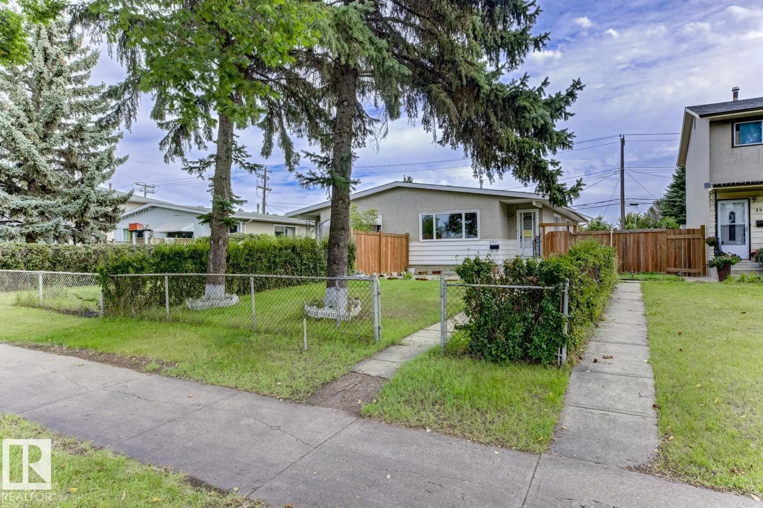 4911 106 ST NW