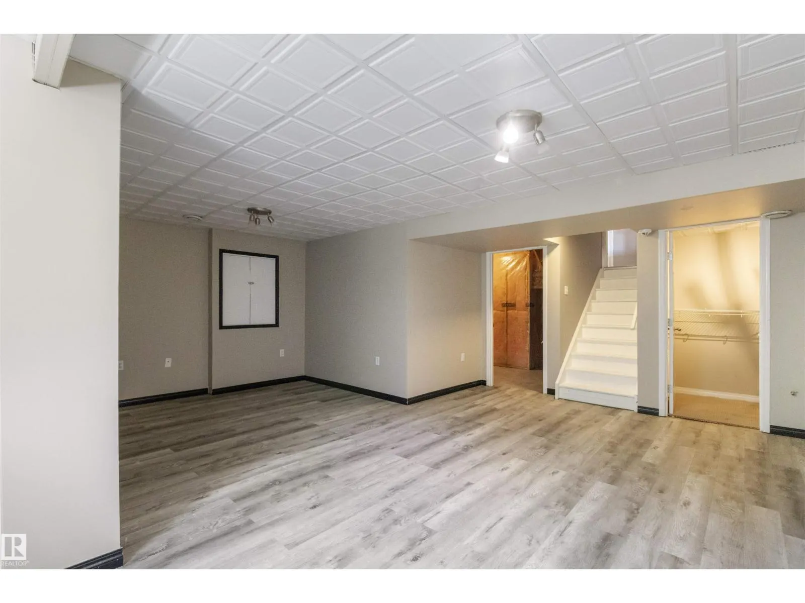 367 SUMMERTON CR