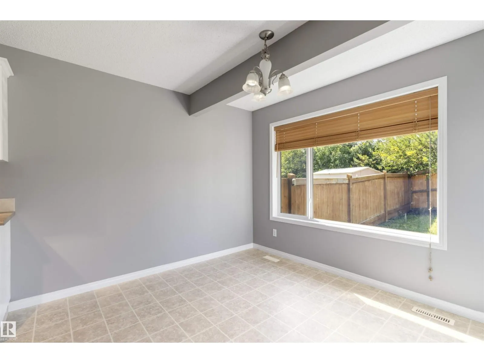 367 SUMMERTON CR