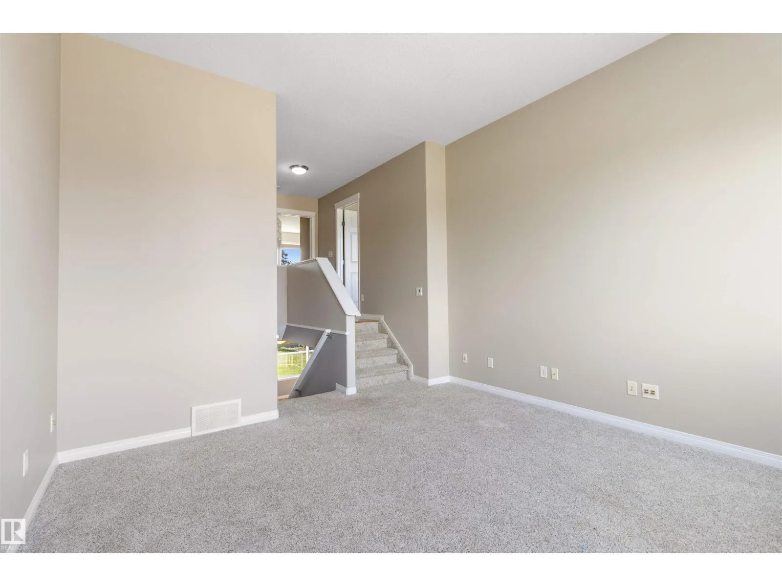 367 SUMMERTON CR