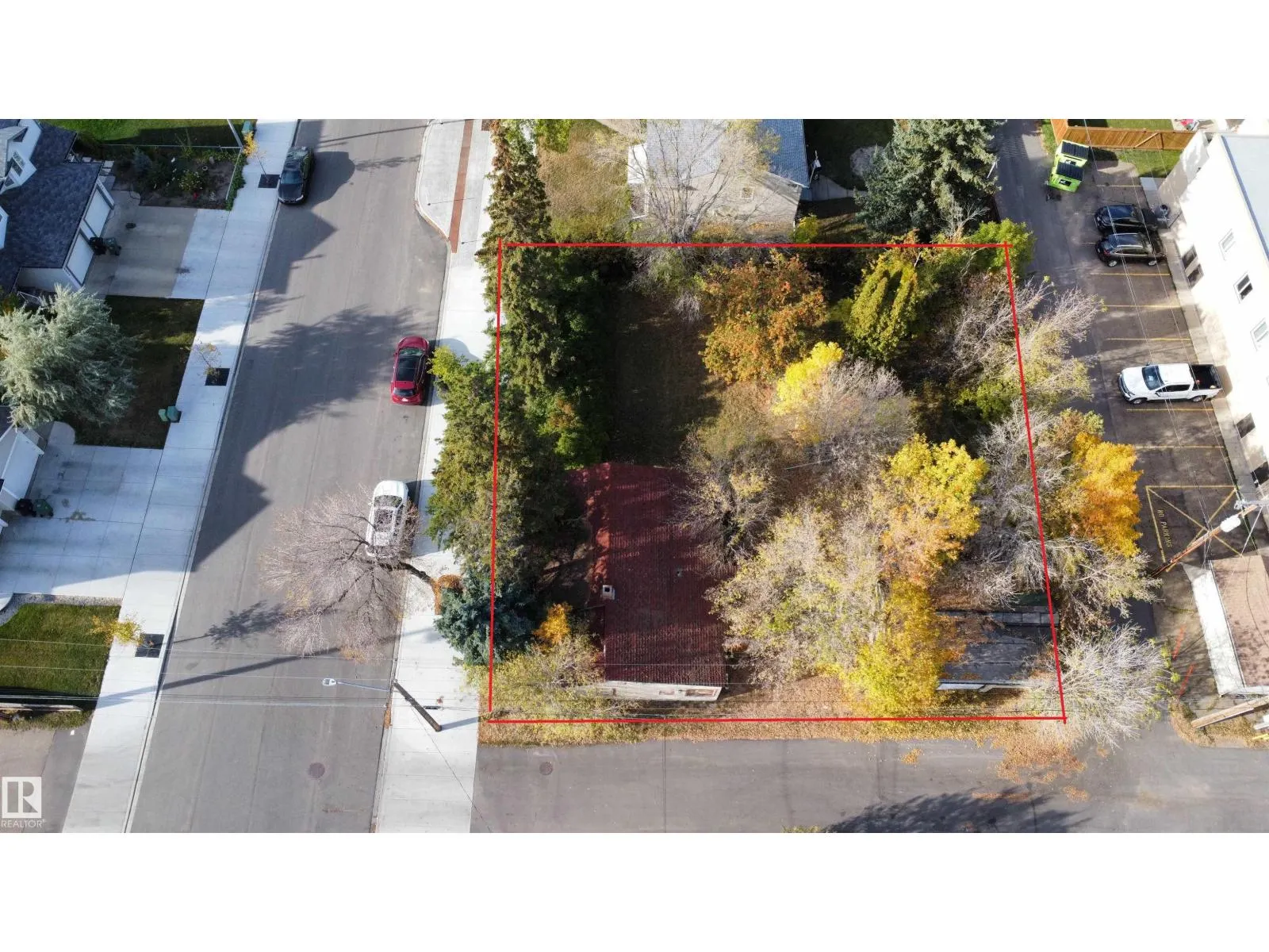 9805 103 ST