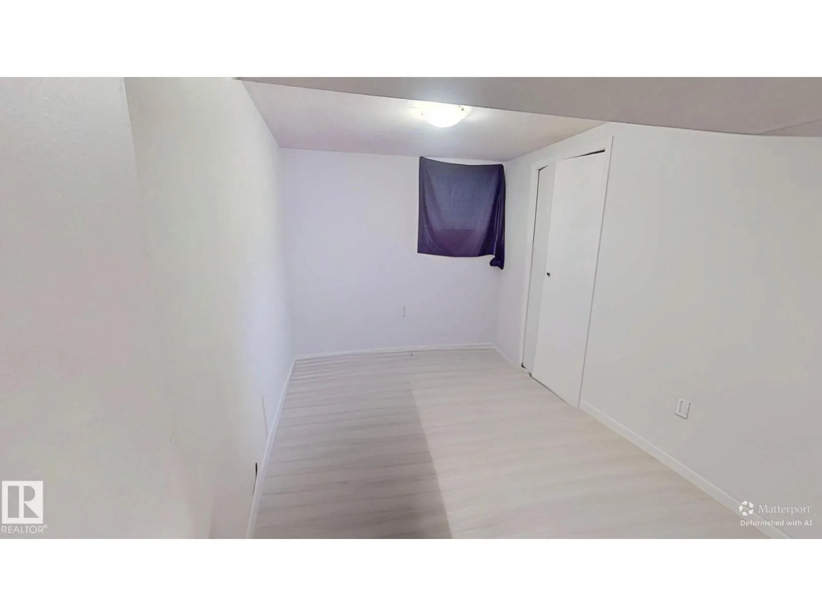 10627 76 AV NW