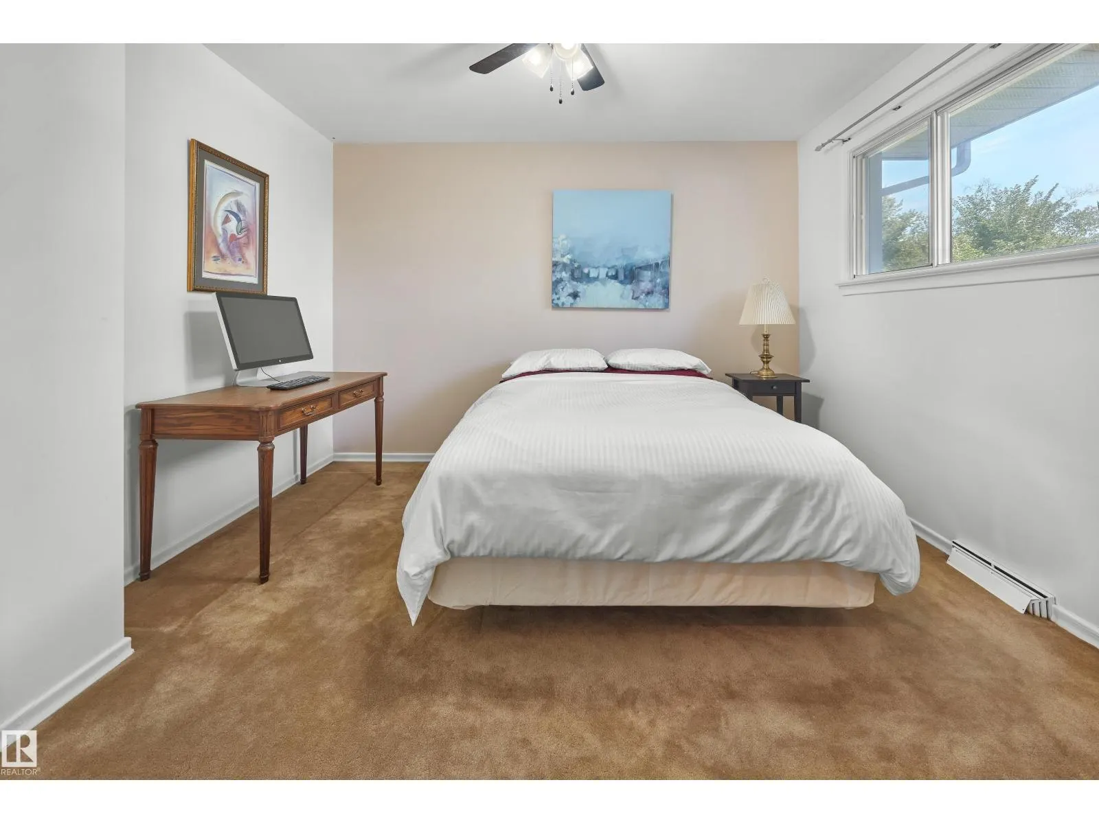 11127 71 AV NW