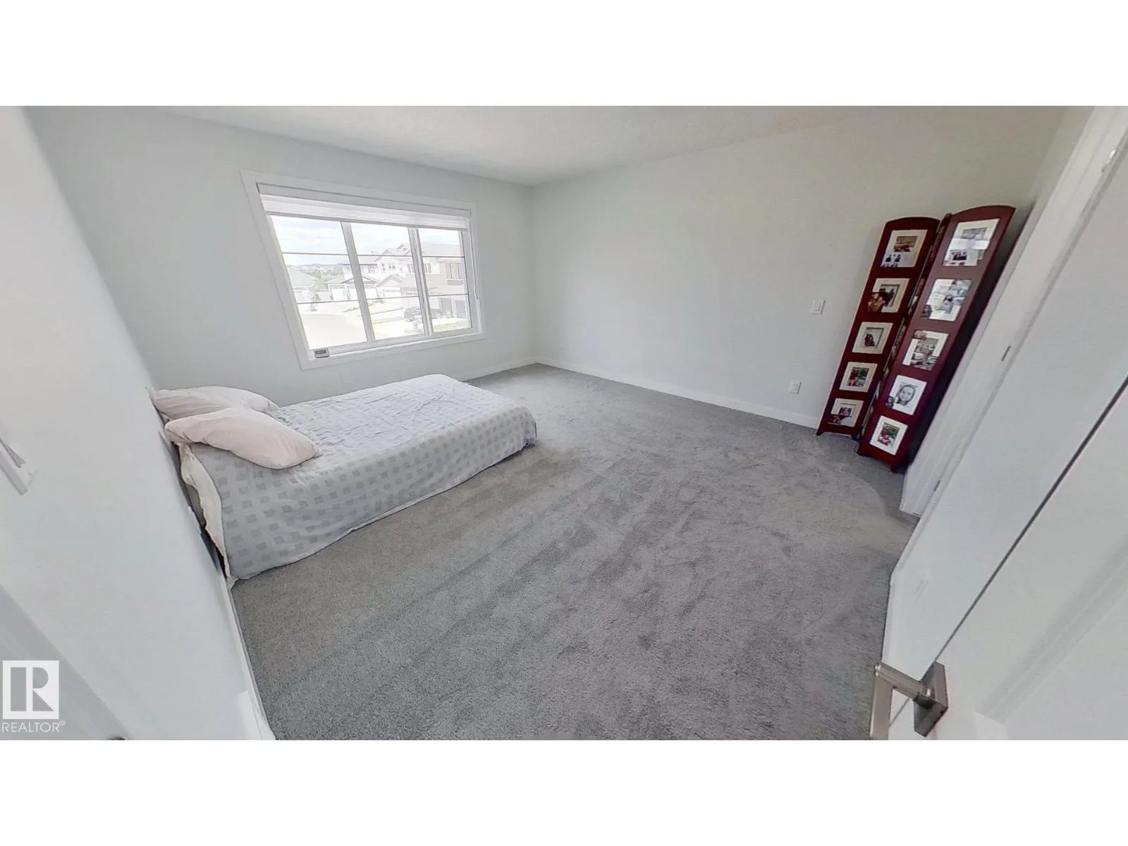 4509 170A AV NW