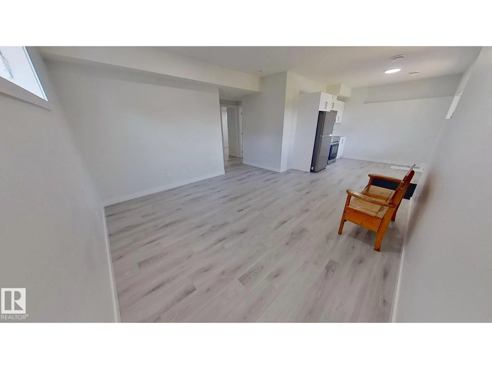 4509 170A AV NW