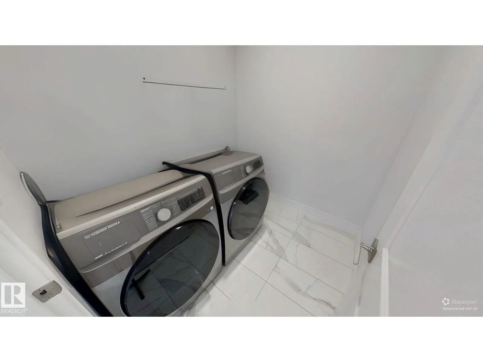 4509 170A AV NW